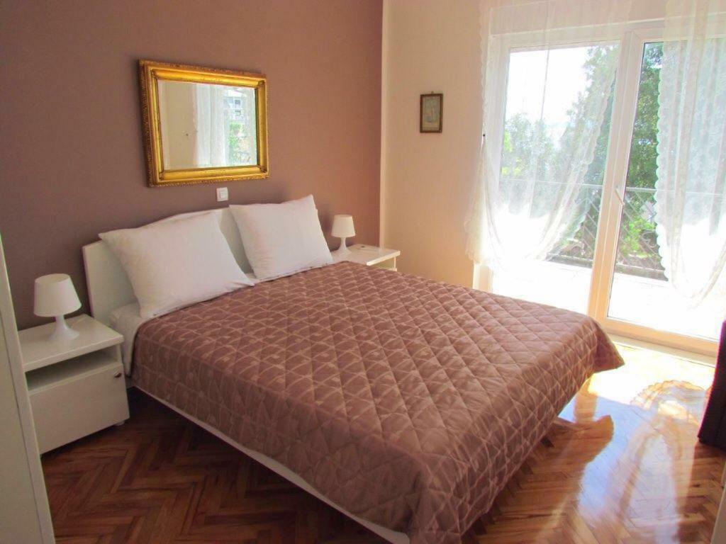 Apartment Lenka Senj  Esterno foto